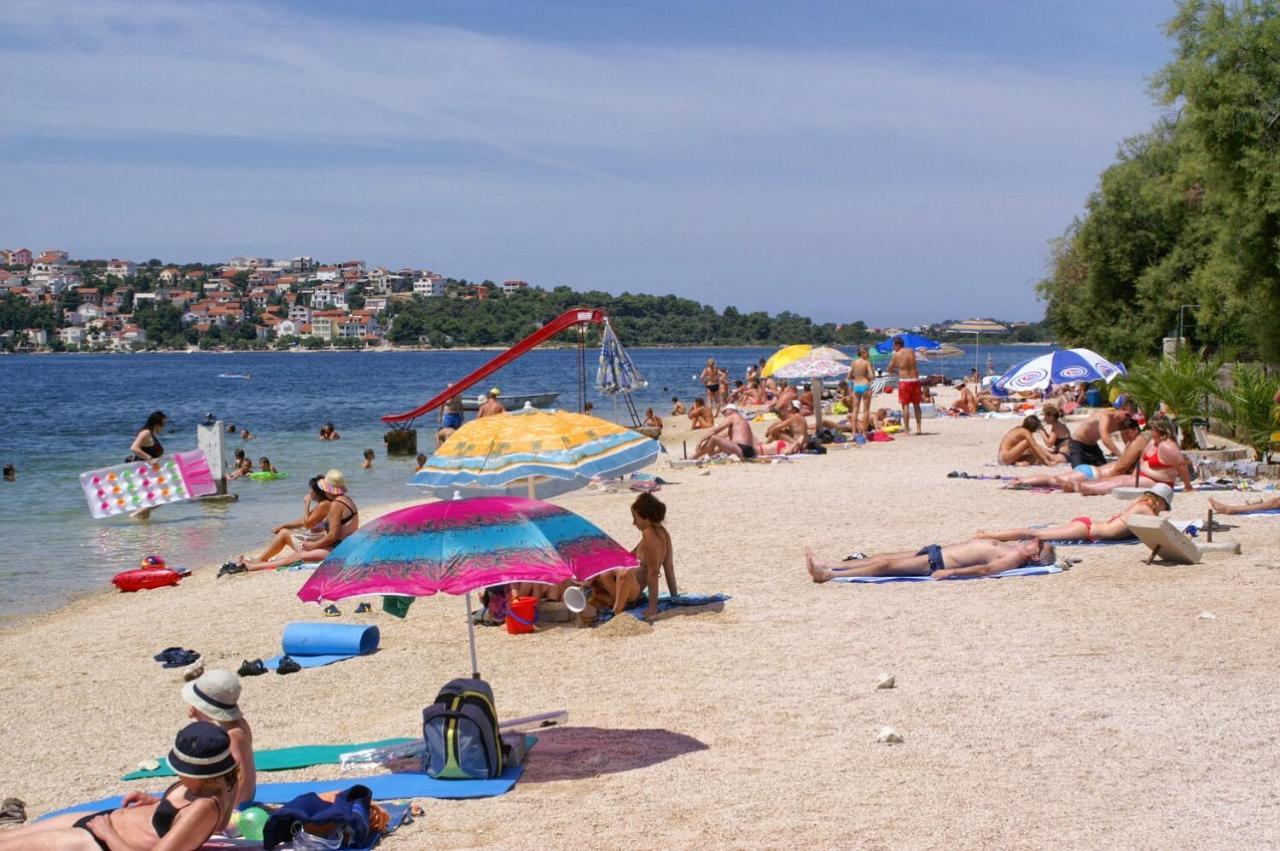 Seaside Holiday House Stupin Celine, Rogoznica - 19871 ภายนอก รูปภาพ