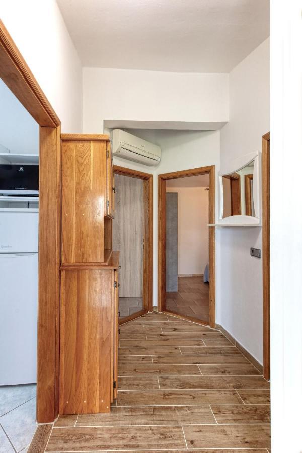 Seaside Holiday House Stupin Celine, Rogoznica - 19871 ภายนอก รูปภาพ