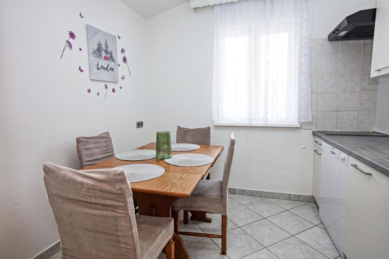 Seaside Holiday House Stupin Celine, Rogoznica - 19871 ภายนอก รูปภาพ