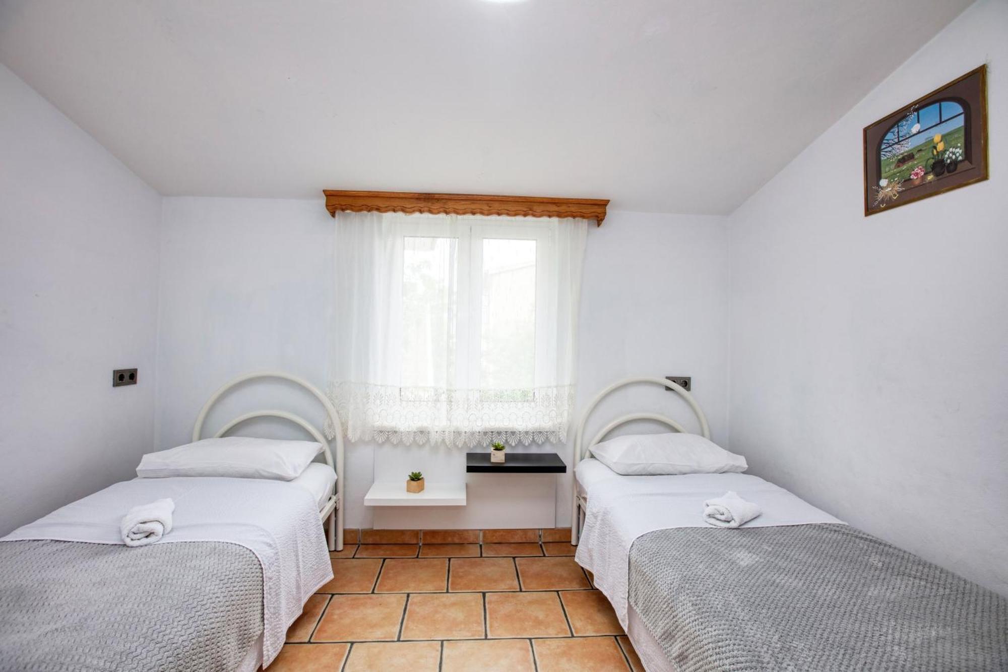 Seaside Holiday House Stupin Celine, Rogoznica - 19871 ห้อง รูปภาพ
